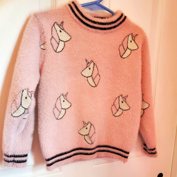 Fuzzy pink unicorn sweater - Picture 1 of 2